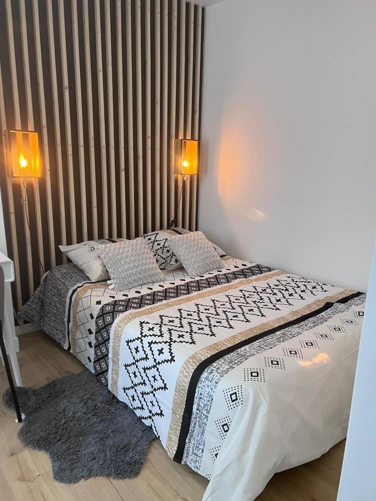 Studio A Deux Pas De Paris Apartment Levallois-Perret Exterior photo
